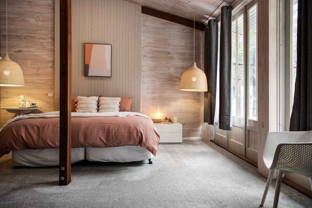 Pendant bedroom